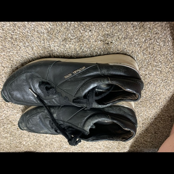 Michael Kors tennies - Picture 2 of 2